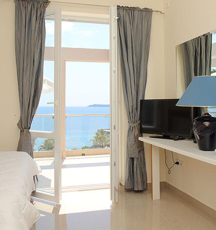 Swiss Residence Montenegro แฮร์เซ็ก-โนวี ภายนอก รูปภาพ