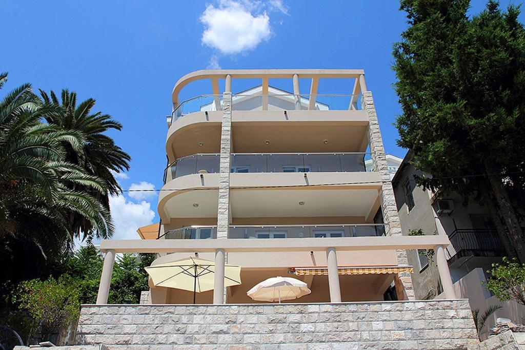 Swiss Residence Montenegro แฮร์เซ็ก-โนวี ภายนอก รูปภาพ